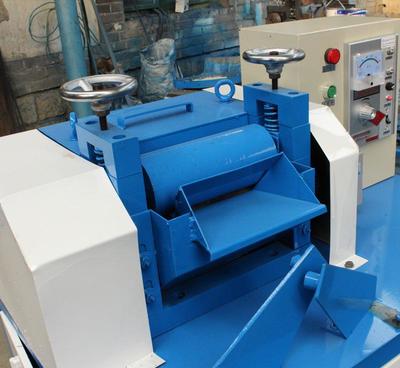 山東萊州塑料切粒機(jī)塑料加工機(jī)械臥式滾刀塑切粒機(jī)圖片_高清圖_細(xì)節(jié)圖-萊州市沙河鎮(zhèn)奧凱機(jī)械廠(chǎng)